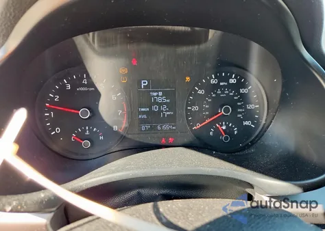 2021 Kia Rio Lx z USA, uszkodzony, nr VIN 3KPA24AD9ME412227